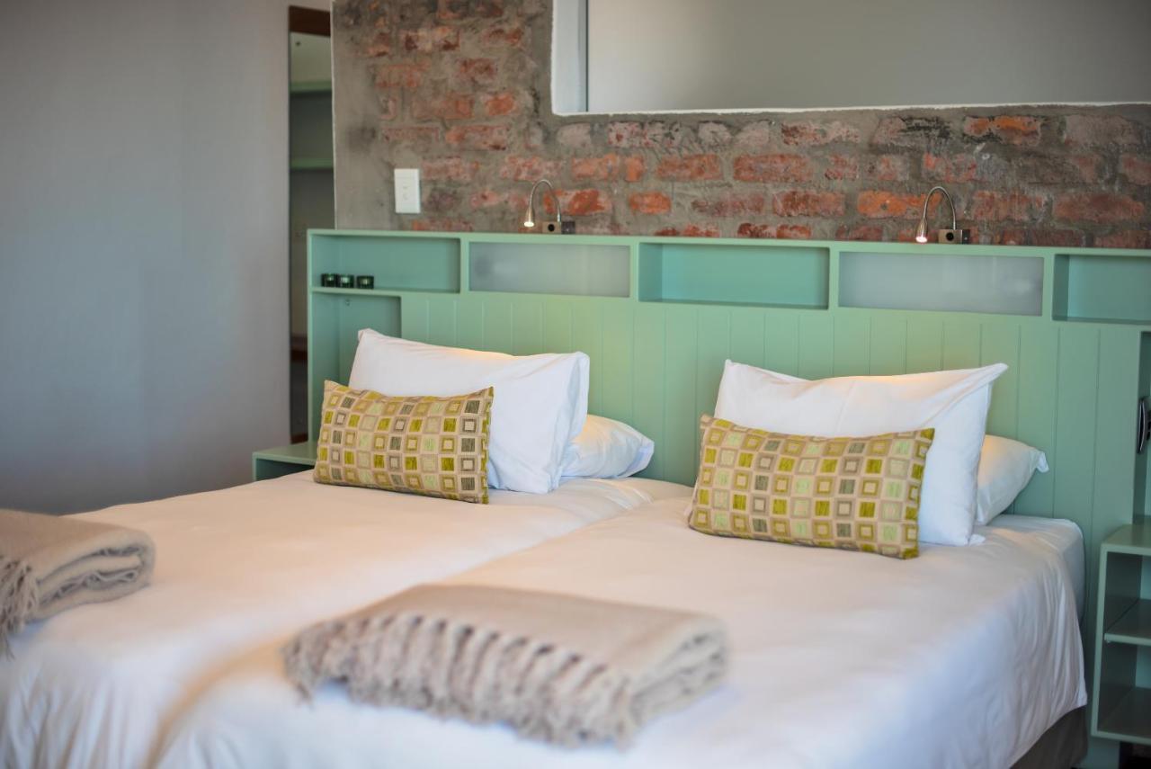 Whalesong Lodge Gansbaai Ngoại thất bức ảnh