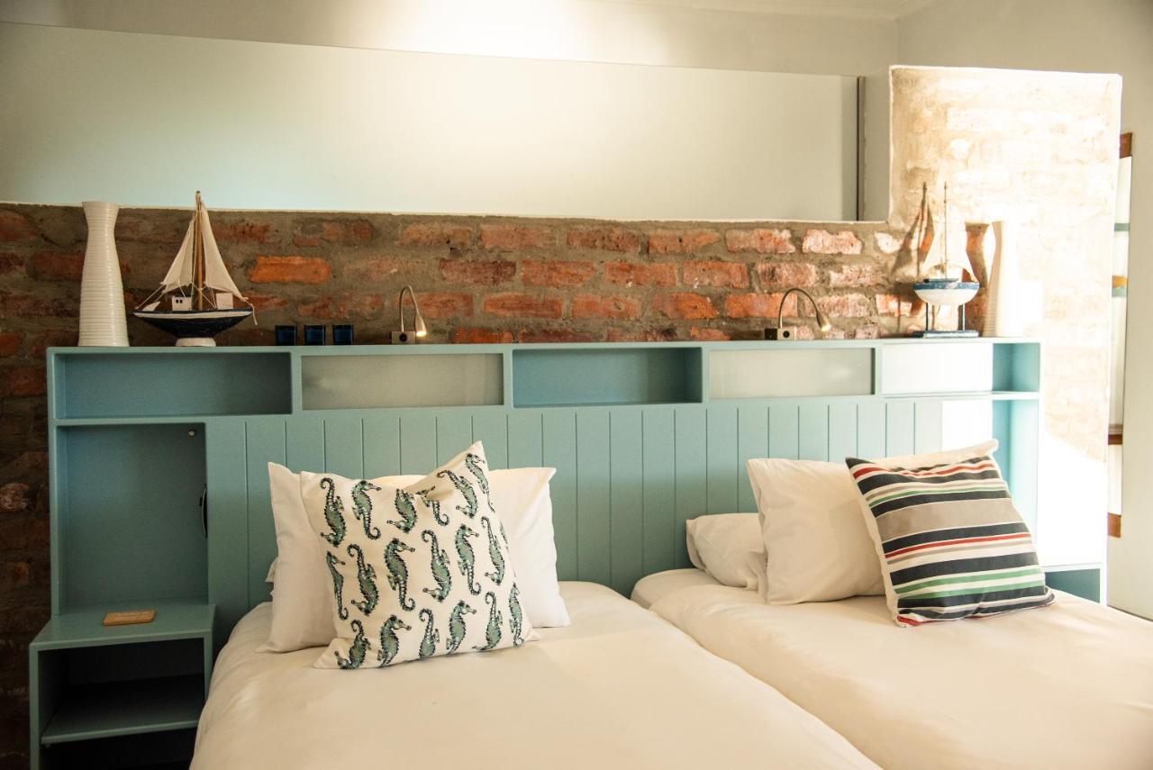 Whalesong Lodge Gansbaai Ngoại thất bức ảnh