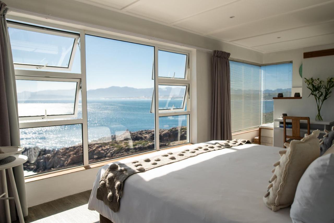Whalesong Lodge Gansbaai Ngoại thất bức ảnh